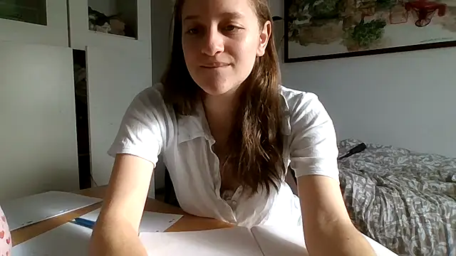 Snapshot of SoftieSophie chatting on 05-31-26, 06:08 SoftieSophie online show from 05-31-26, 06:08