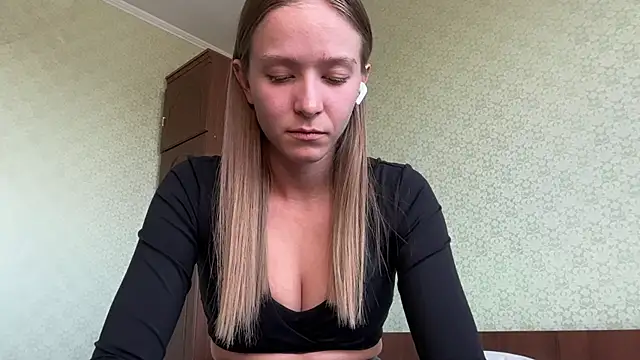 DanikaMory online show from 07-12-26, 12:39