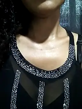 Snapshot of kiara-belle chatting on 05-24-26, 05:57 kiara-belle online show from 05-24-26, 05:57