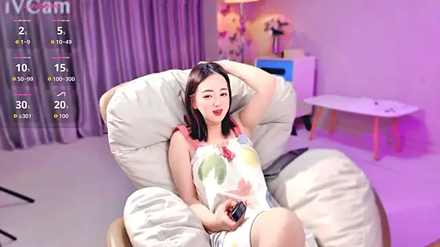 Snapshot of qianqianliao chatting on 06-02-26, 01:44 qianqianliao online show from 06-02-26, 01:44