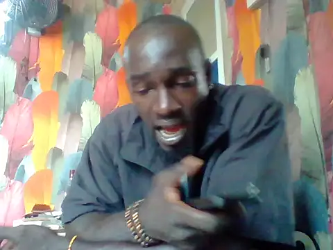 Snapshot of BlaqAarow chatting on 07-11-26, 02:06 BlaqAarow online show from 07-11-26, 02:06