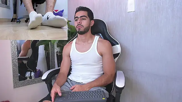 Jadiel Stone online show from 07-24-26, 02:24