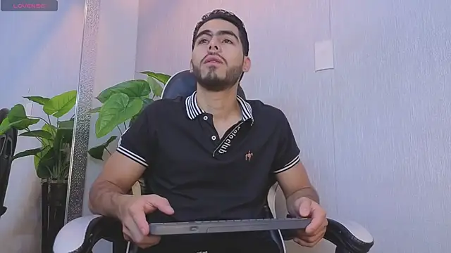 Jadiel Stone online show from 07-12-26, 11:44