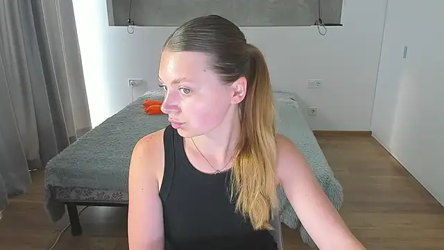 Snapshot of Kitkatvel chatting on 07-04-26, 05:25 Kitkatvel online show from 07-04-26, 05:25