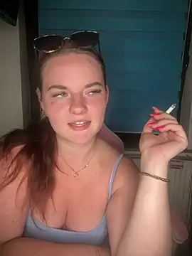 SecretSarah online show from 05-26-26, 07:06