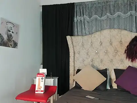 aura sterling online show from 06-07-26, 11:26