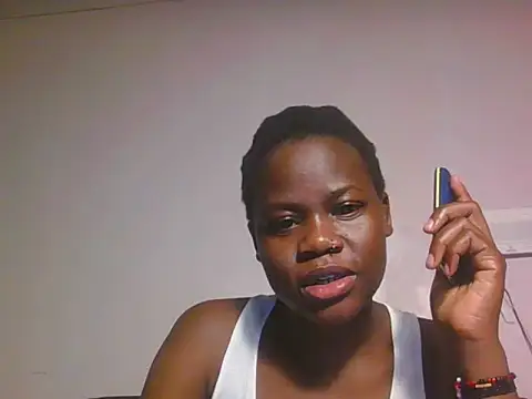 Snapshot of Midnight_whisper01 chatting on 06-16-26, 01:11 Midnight whisper01 online show from 06-16-26, 01:11