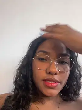 Snapshot of IamBlackmoon chatting on 06-17-26, 07:46 IamBlackmoon online show from 06-17-26, 07:46