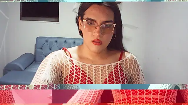 Snapshot of shannel_ydo chatting on 06-05-26, 11:54 shannel ydo online show from 06-05-26, 11:54