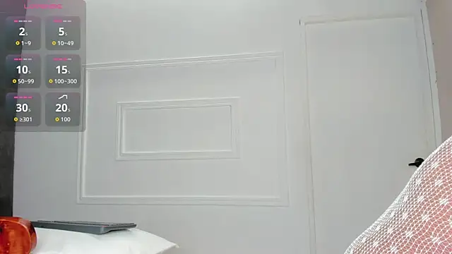 Snapshot of emmaalennox__ chatting on 05-30-26, 07:19 emmaalennox online show from 05-30-26, 07:19
