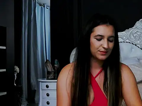 Snapshot of JasmineStafford chatting on 06-26-26, 10:04 JasmineStafford online show from 06-26-26, 10:04