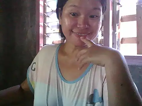 Snapshot of xxslutasian69xx chatting on 06-07-26, 11:43 xxslutasian69xx online show from 06-07-26, 11:43