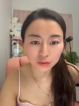 Snapshot of shanshan66666 chatting on 06-12-26, 12:52 shanshan66666 online show from 06-12-26, 12:52