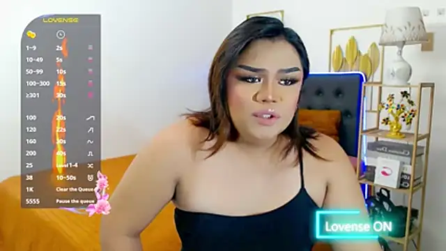 Snapshot of Asian_Miyaka chatting on 06-03-26, 12:00 Asian Miyaka online show from 06-03-26, 12:00