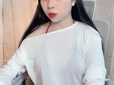Snapshot of -Naomii_ chatting on 05-27-26, 03:14 -Naomii online show from 05-27-26, 03:14