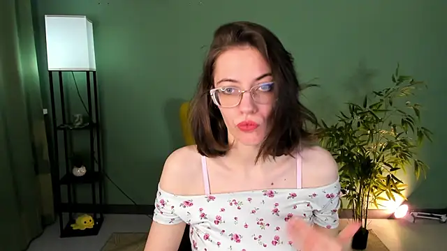 eva sicret online show from 06-05-26, 06:52