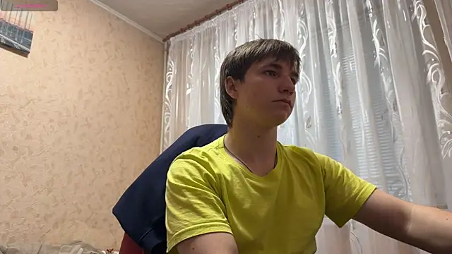 Snapshot of Goolden_Flaash chatting on 05-26-26, 04:38 Goolden Flaash online show from 05-26-26, 04:38
