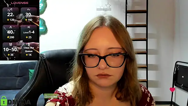 JuliNy x online show from 05-31-26, 02:45