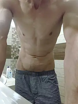 Snapshot of Nakedfanboy chatting on 07-21-26, 02:29 Nakedfanboy online show from 07-21-26, 02:29