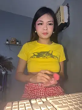 LadySachi online show from 06-21-26, 06:25