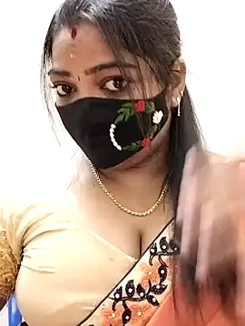 Snapshot of Sindhu-31 chatting on 07-11-26, 01:00 Sindhu-31 online show from 07-11-26, 01:00