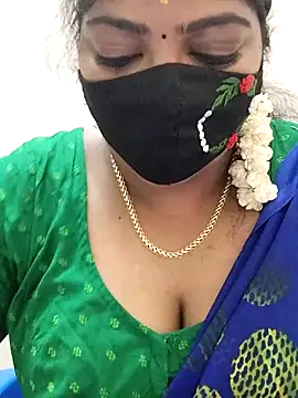 Snapshot of Sindhu-31 chatting on 06-30-26, 05:40 Sindhu-31 online show from 06-30-26, 05:40