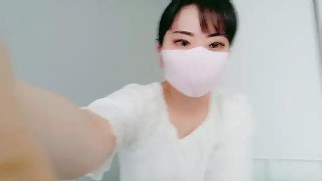 Snapshot of mayu_Hcup_jp chatting on 05-27-26, 08:00 mayu Hcup jp online show from 05-27-26, 08:00