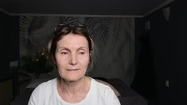 Snapshot of Mabel_Magic chatting on 06-04-26, 06:18 Mabel Magic online show from 06-04-26, 06:18