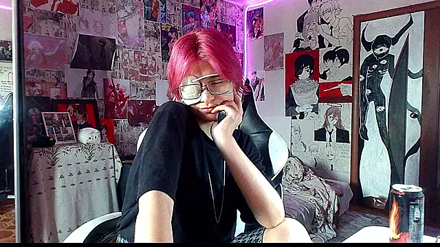 Snapshot of Michiyo_Gotou chatting on 06-01-26, 11:21 Michiyo Gotou online show from 06-01-26, 11:21