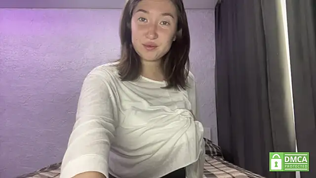 Snapshot of LaylaKrasnici chatting on 07-01-26, 08:47 LaylaKrasnici online show from 07-01-26, 08:47