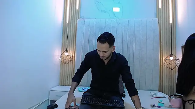 Snapshot of CarolinaySebas chatting on 07-04-26, 01:15 CarolinaySebas online show from 07-04-26, 01:15