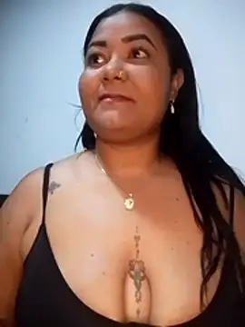 Snapshot of DEISY_8670 chatting on 07-03-26, 10:44 DEISY 8670 online show from 07-03-26, 10:44
