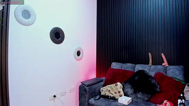Snapshot of 1Mature__Naughty chatting on 05-28-26, 07:20 1Mature Naughty online show from 05-28-26, 07:20