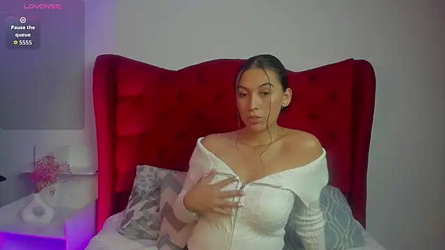 Snapshot of EliiVayne chatting on 07-04-26, 09:19 EliiVayne online show from 07-04-26, 09:19