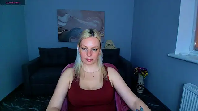 Snapshot of Lisa_Merritt chatting on 06-04-26, 12:54 Lisa Merritt online show from 06-04-26, 12:54