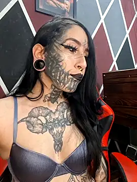 Venom-Luna online show from 06-04-26, 05:17
