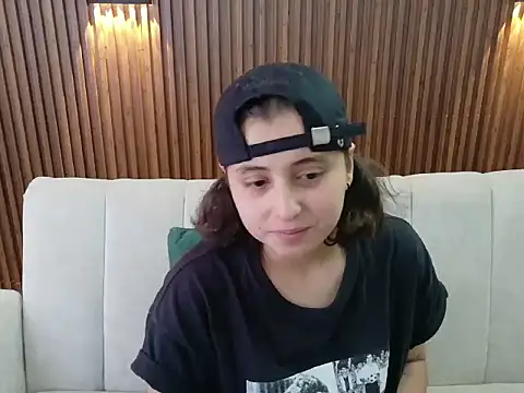 Snapshot of feelena_mysoull chatting on 06-03-26, 02:29 feelena mysoull online show from 06-03-26, 02:29