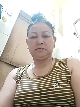 Snapshot of Orio-baby chatting on 06-17-26, 01:21 Orio-baby online show from 06-17-26, 01:21