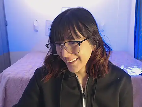 Snapshot of Aria_666 chatting on 06-12-26, 03:26 Aria 666 online show from 06-12-26, 03:26
