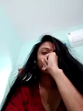 Snapshot of Megha-Telugu22 chatting on 05-29-26, 09:26 Megha-Telugu22 online show from 05-29-26, 09:26