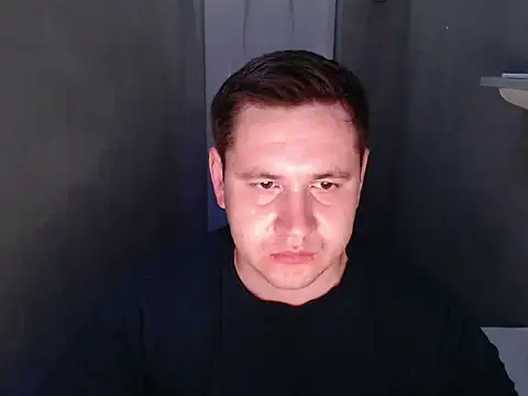 Snapshot of Max_Marlyn chatting on 05-31-26, 07:14 Max Marlyn online show from 05-31-26, 07:14