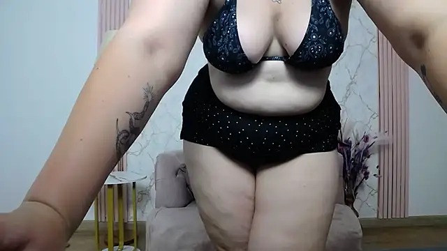  AmberMuse  online show from 06-30-26, 11:21