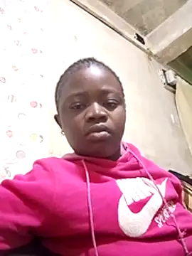 Snapshot of Carinasweets chatting on 06-30-26, 02:55 Carinasweets online show from 06-30-26, 02:55