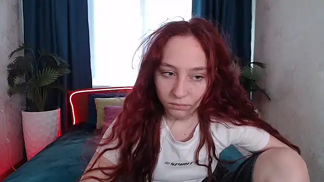 Snapshot of ModelGyrl chatting on 06-06-26, 01:33 ModelGyrl online show from 06-06-26, 01:33
