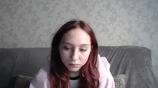 Snapshot of ModelGyrl chatting on 06-16-26, 01:27 ModelGyrl online show from 06-16-26, 01:27