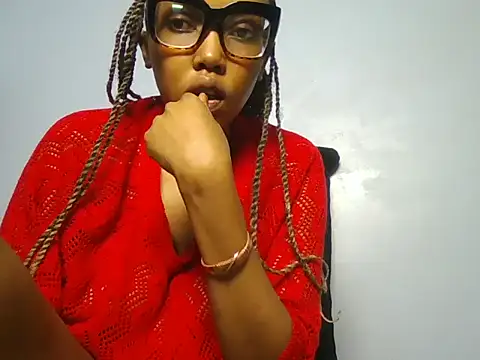 prettycaterina online show from 06-24-26, 09:45