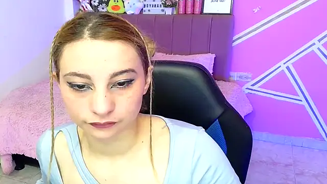 Snapshot of Barbie__sweet chatting on 05-29-26, 12:44 Barbie sweet online show from 05-29-26, 12:44