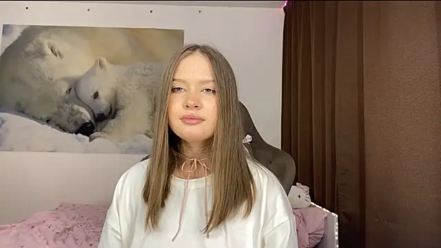 StefiMoon online show from 05-26-26, 03:10
