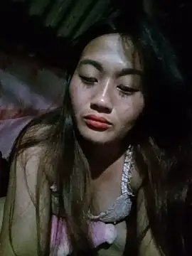 Snapshot of Mia-mia12 chatting on 05-29-26, 04:57 Mia-mia12 online show from 05-29-26, 04:57
