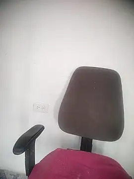 ScarletLovee  online show from 06-11-26, 08:17